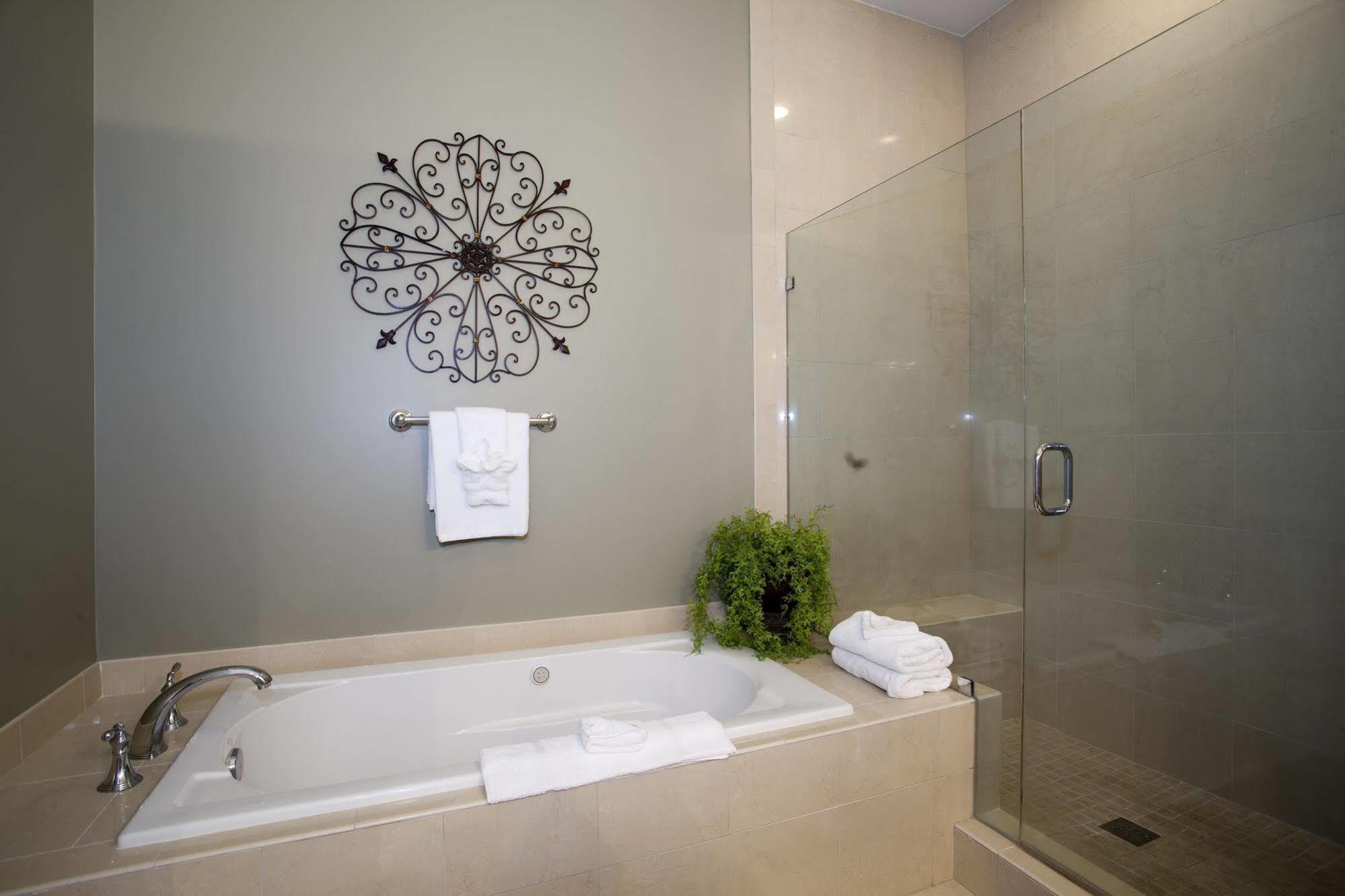 The Wharf By Youngs Sun Coast Orange Beach Extérieur photo